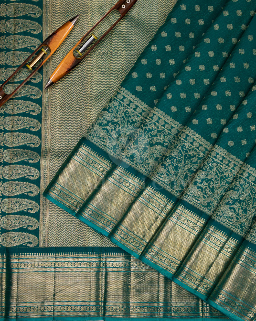 Peacock Green Kanjivaram Silk Saree - DJ191 - View 2