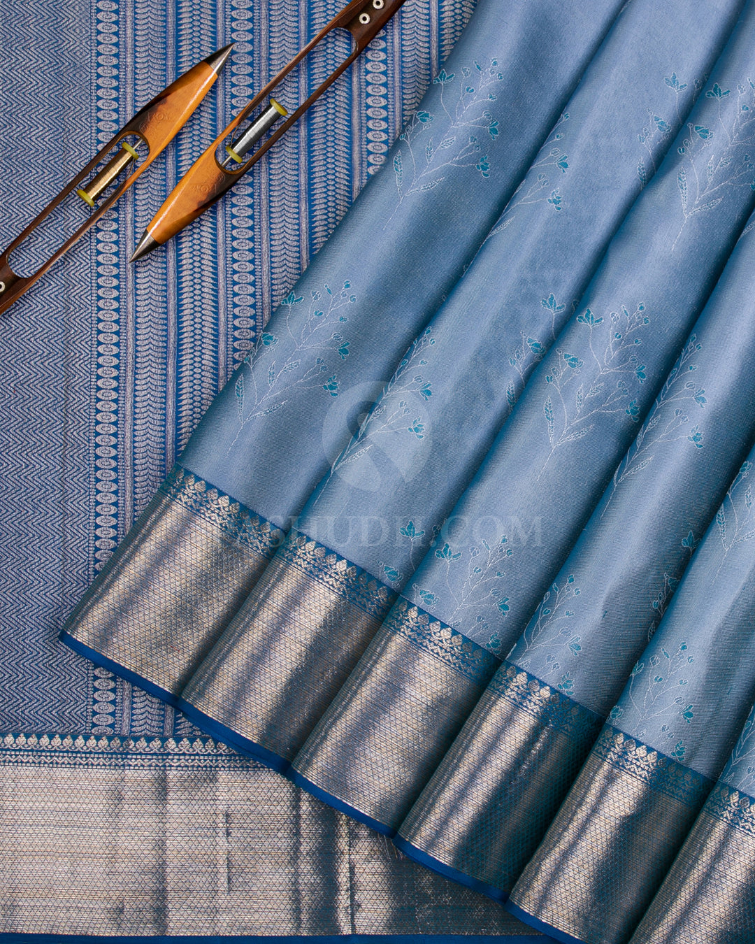 Powder Blue & Cobalt Blue Kanjivaram Silk Sare - D532(A) - View 1