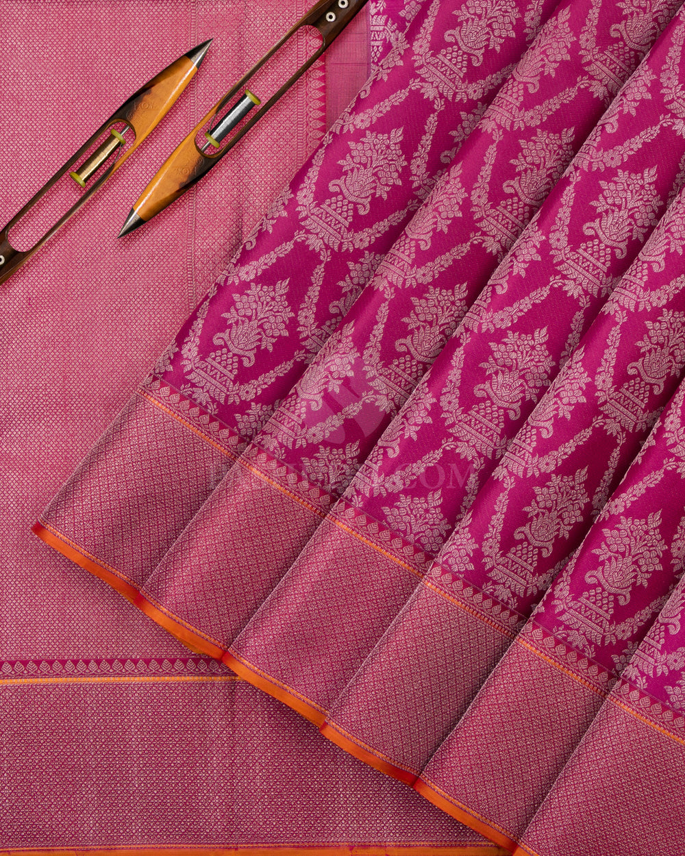 Pink Kanjivaram Silk Saree - DT198 - View 1
