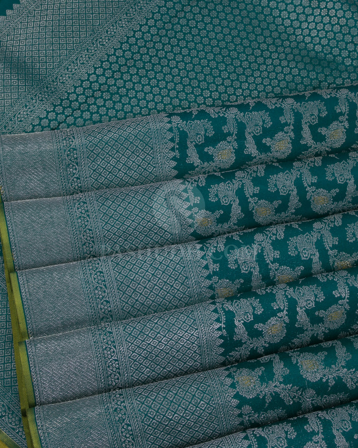 Pine Green And Olive Green Kanjivaram Silk Saree - DJ310(A) - View 3