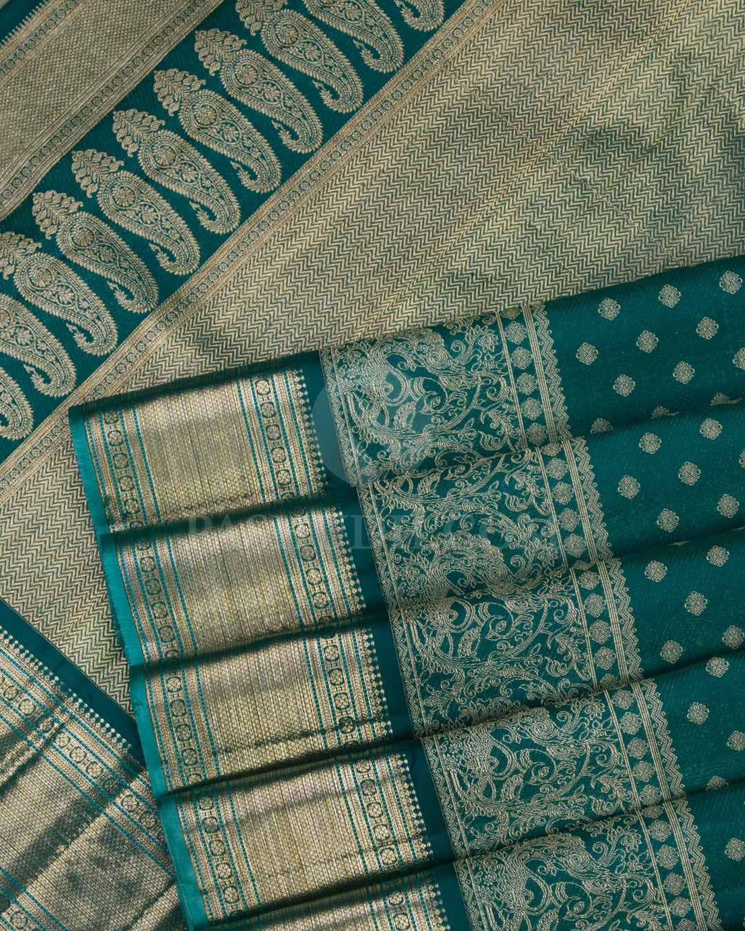 Peacock Green Kanjivaram Silk Saree - DJ191 - View 4
