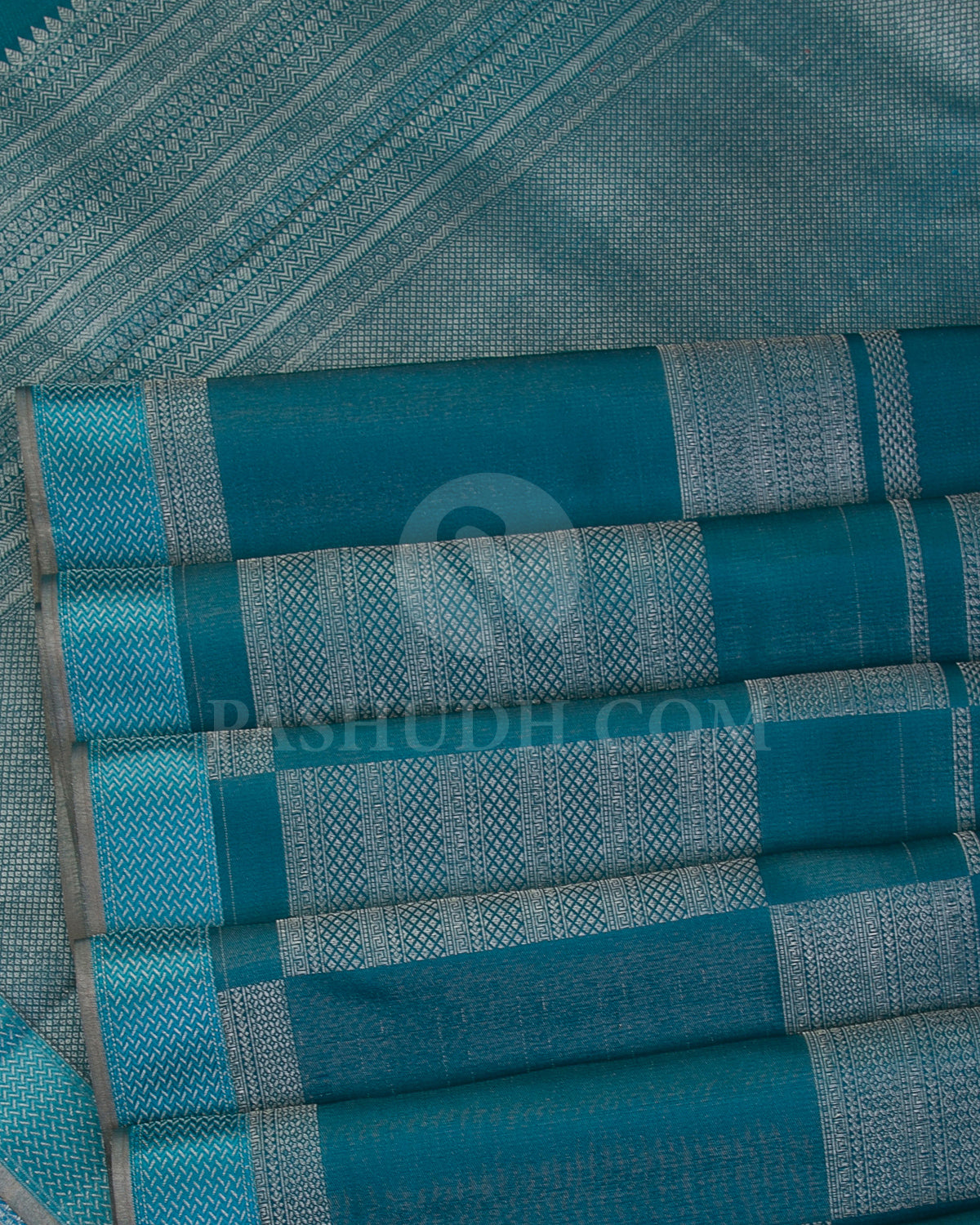 Pine Green and Light Blue Kanjivaram Silk Saree - D509(C) - View 3