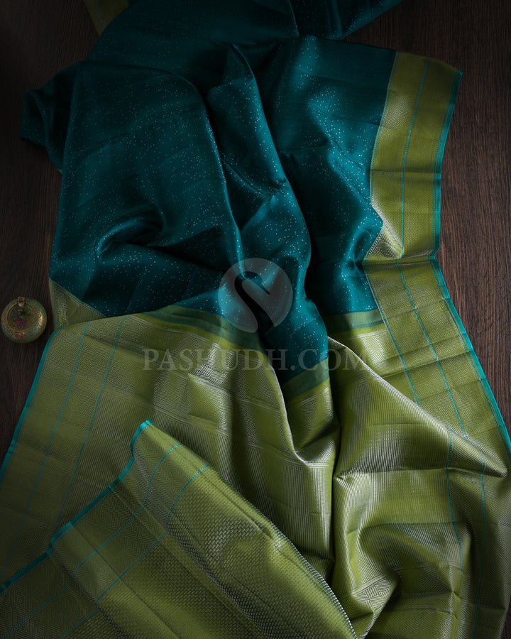Pine Green and Pear Green Kanjivaram Silk Saree - DJ275(A)