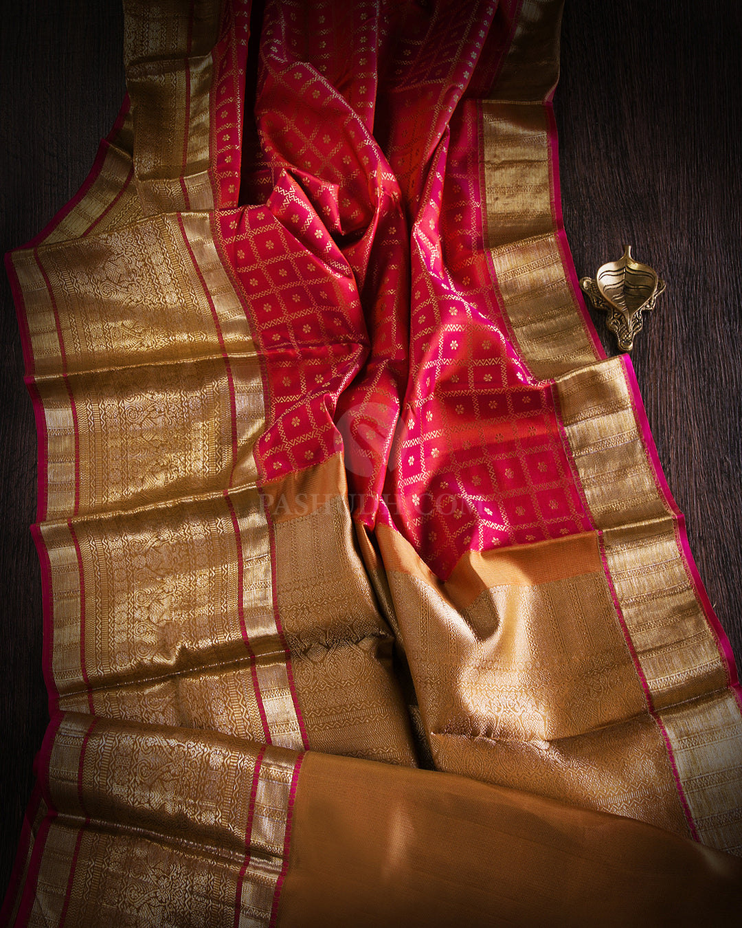 Pink Shot Red and Khaki Kanjivaram Silk Saree - DT204