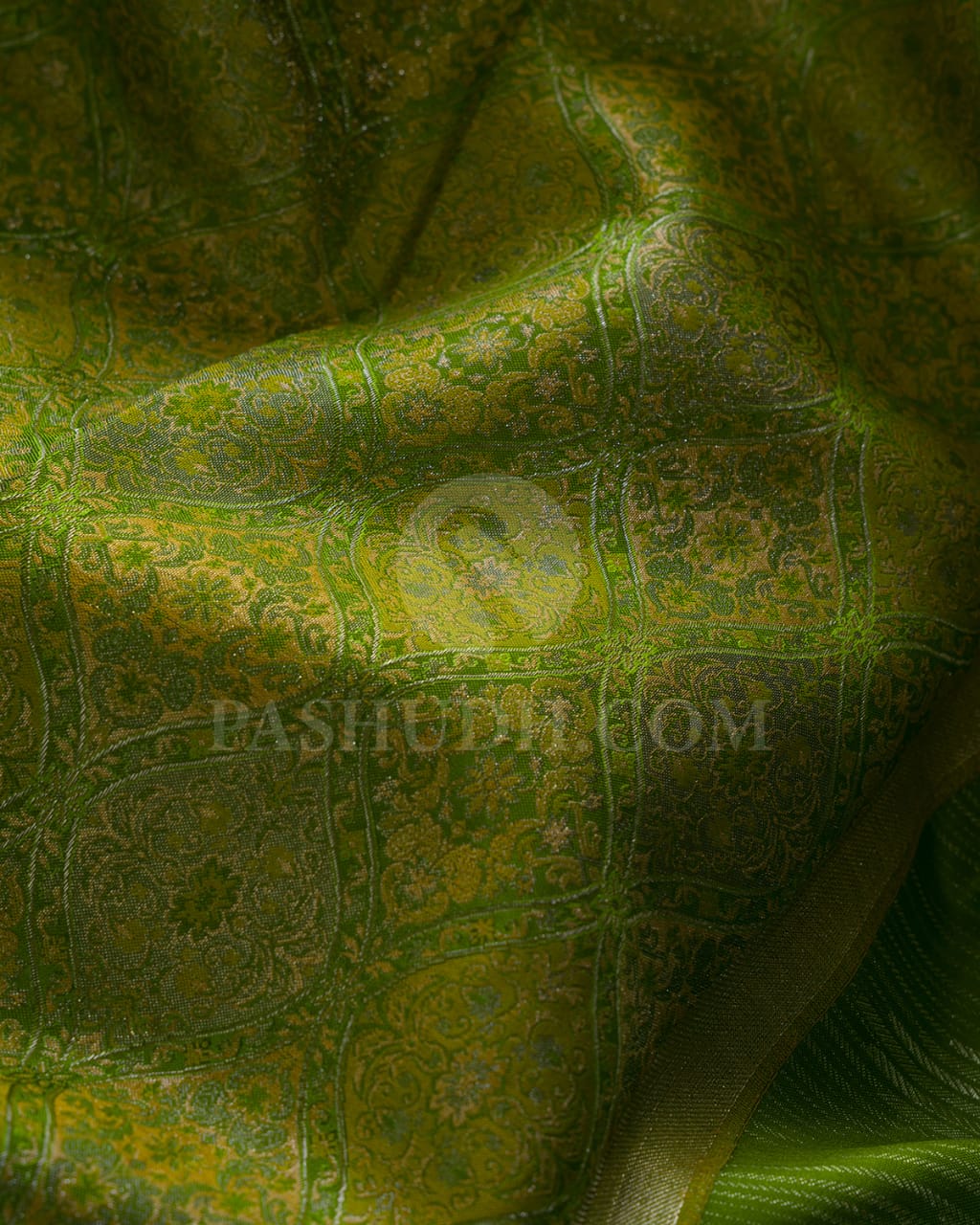 Pear Green & Light Green Kanjivaram Silk Saree-D601(E)