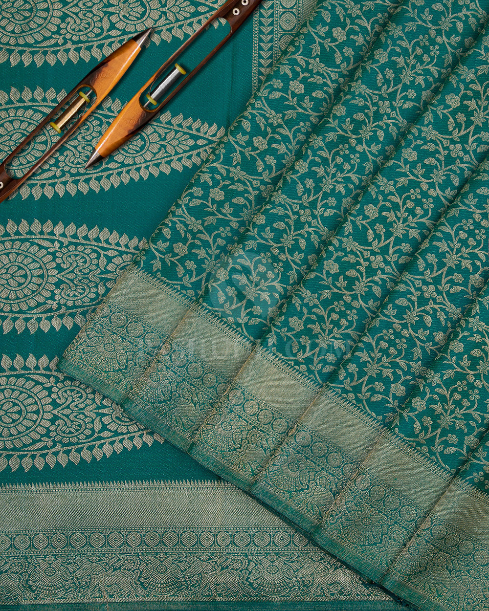 Peacock Green Kanjivaram Silk Saree - D422 - View 2