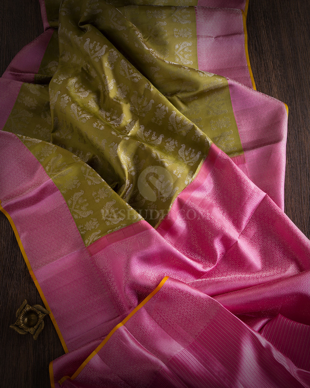 Pear Green and Pink Kanjivaram Silk Saree - DT182 V1