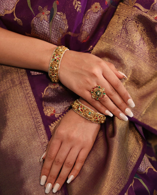 2025 Diwali Saree Color Trends That Match Every Vibe – From Millennials To Gen Z
