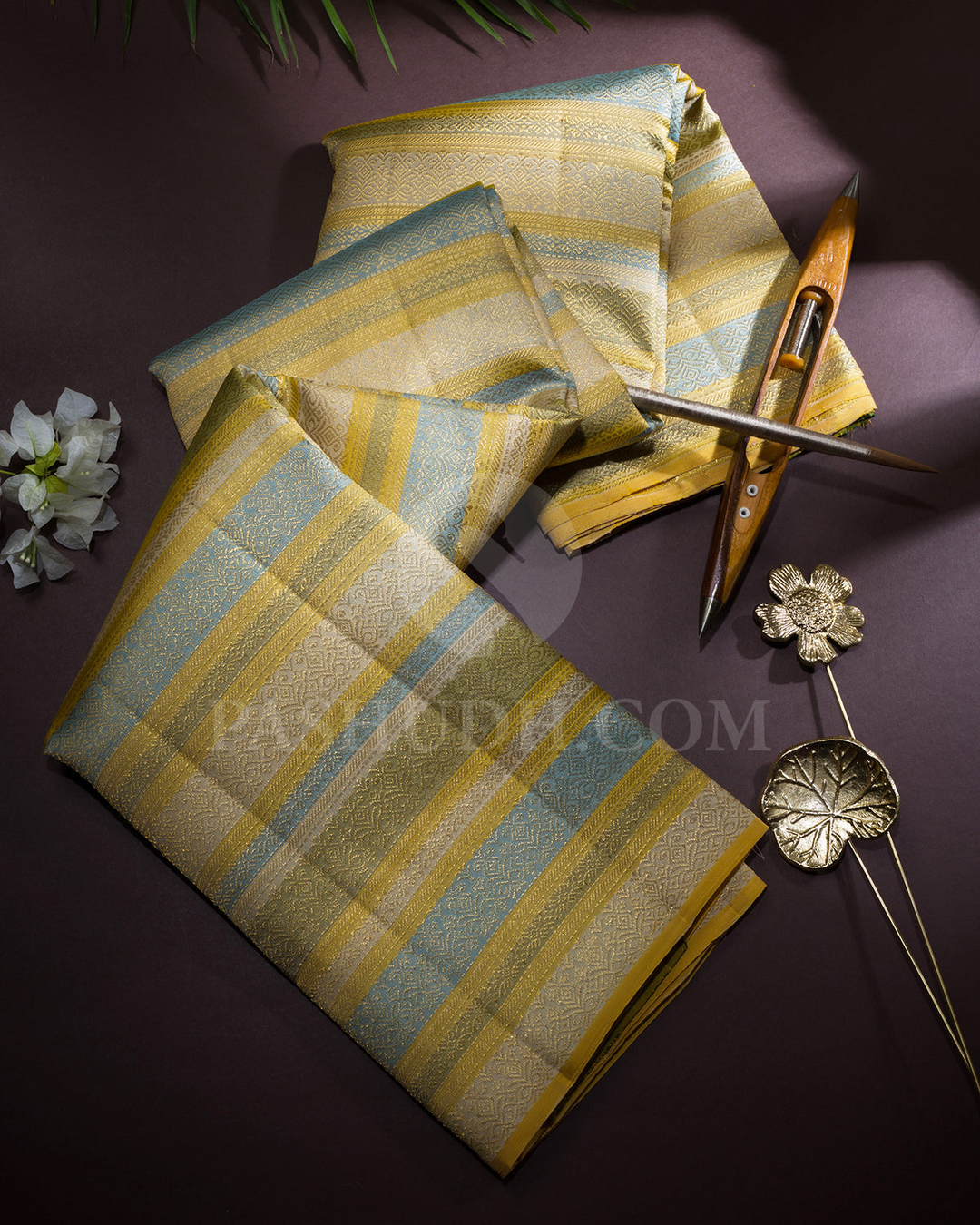 Horizontal Multishade Weaves: A Kanjivaram Design Style You Haven't Seen Before