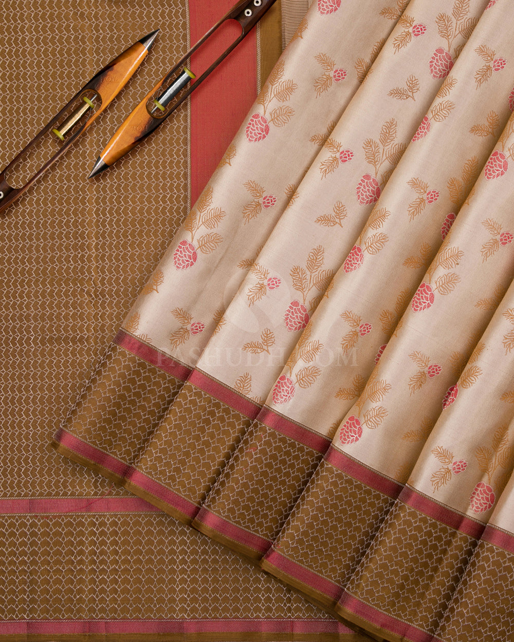 Cream & Dark Gold Kanjivaram Silk Saree - DJ205 - View 2