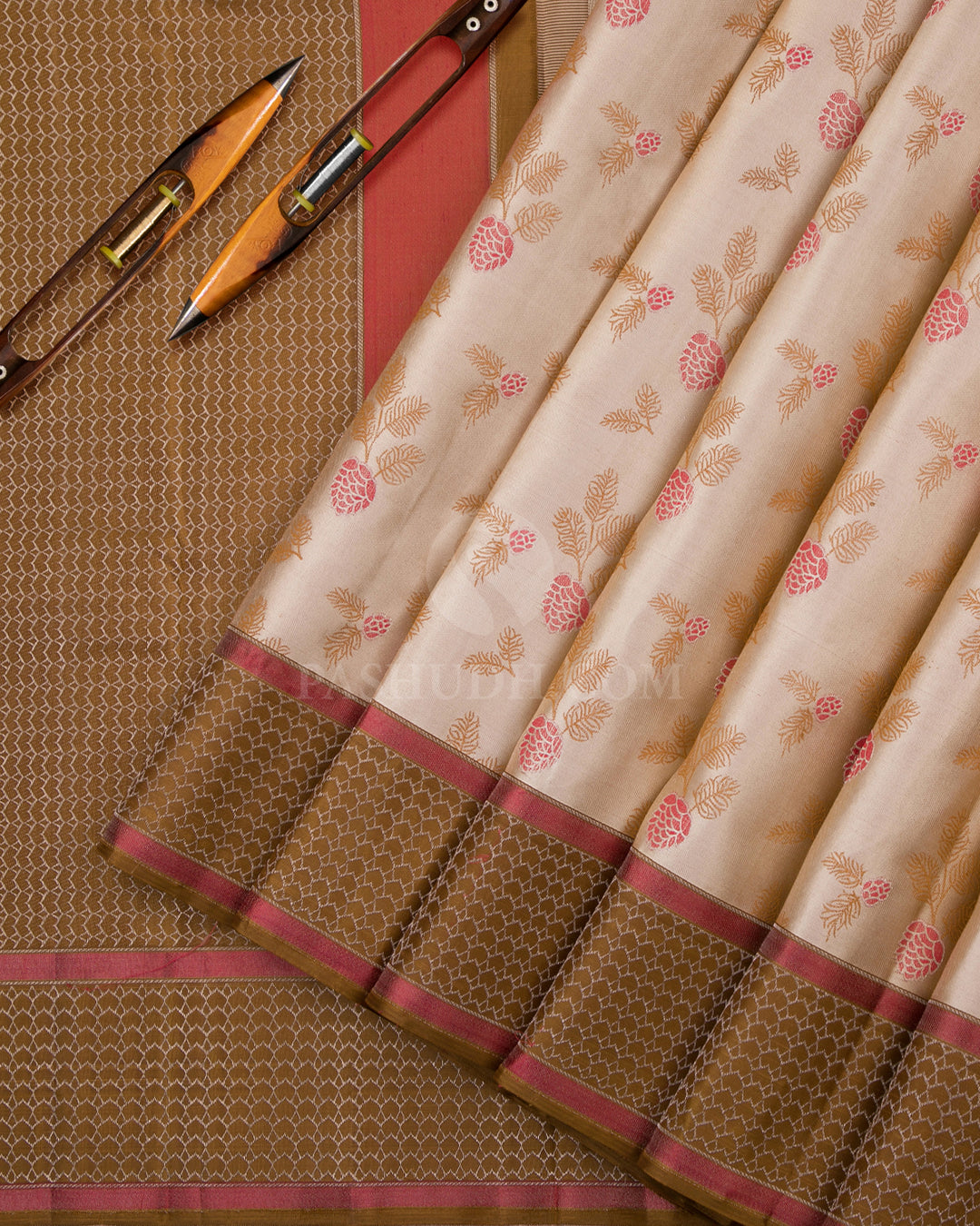 Cream & Dark Gold Kanjivaram Silk Saree - DJ205 - View 2