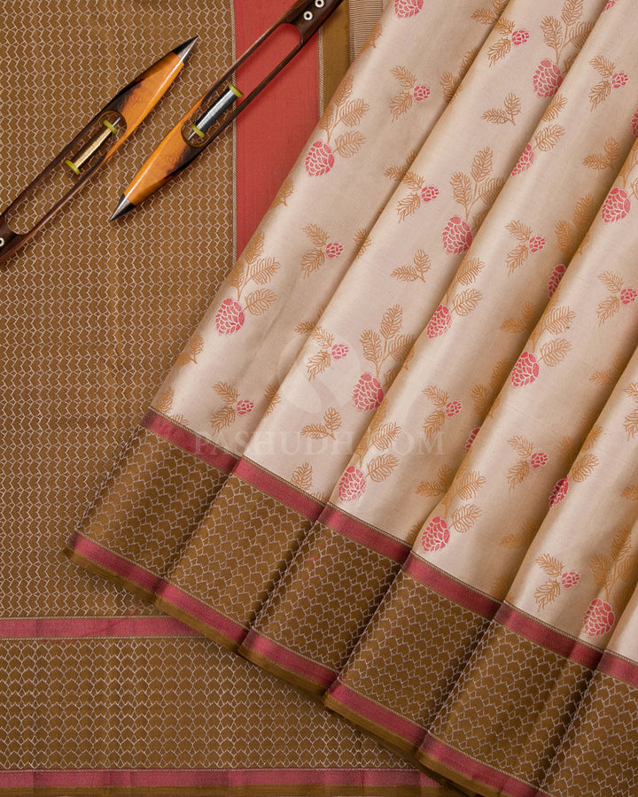 Cream & Dark Gold Kanjivaram Silk Saree - DJ205 - View 2