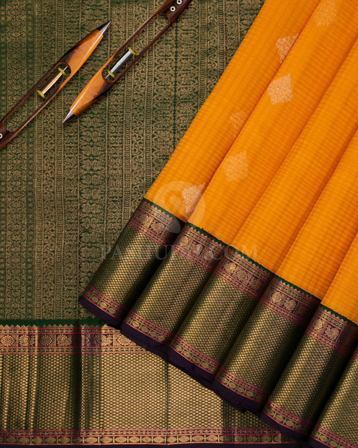 Orange & Deep Green Kanjivaram Silk Saree - S1017(A) - View 2