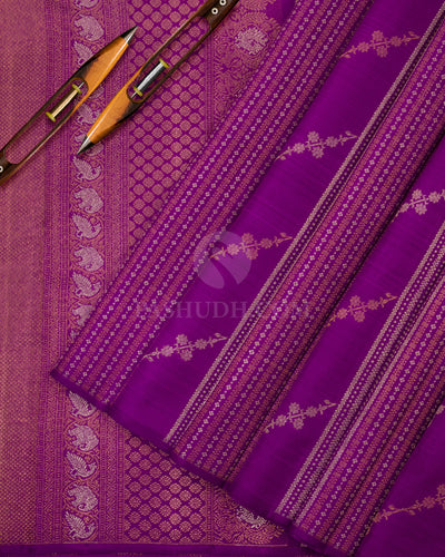 Violet & Parrot Green Pure Zari Kanjivaram Silk Saree - S750 - View 3