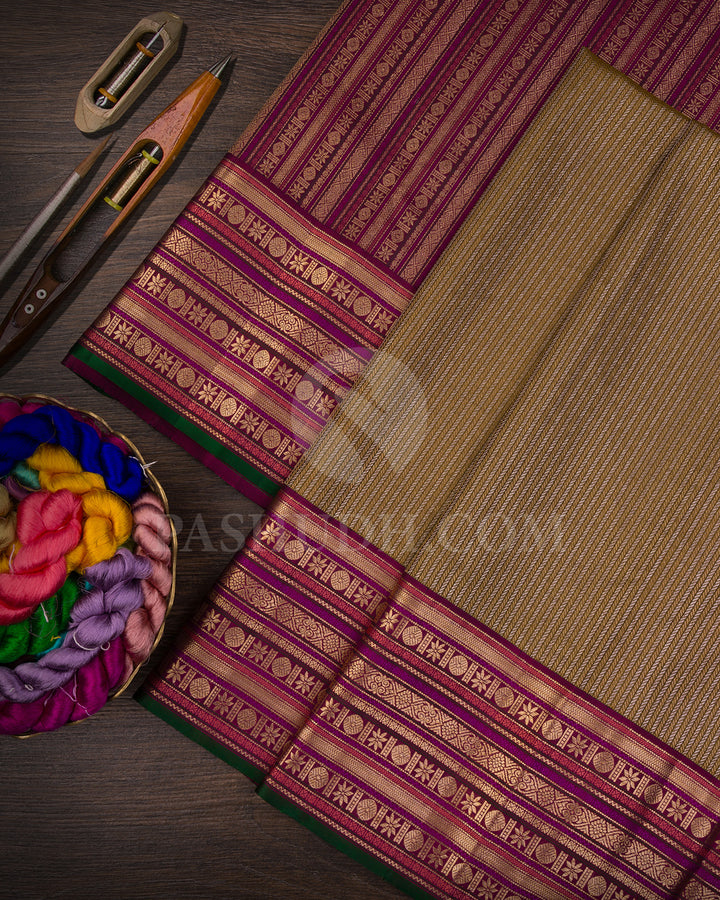 Moss Green And Magenta Kanjivaram Silk Saree - S1062(E)