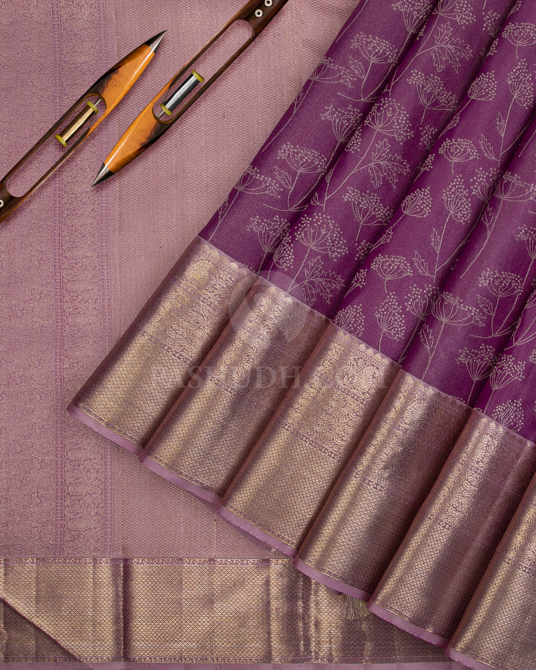 Violet kanjivaram Silk Saree - DT258(A)