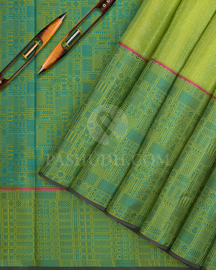 Leaf Green Kanjivaram Silk Saree - D552(B)
