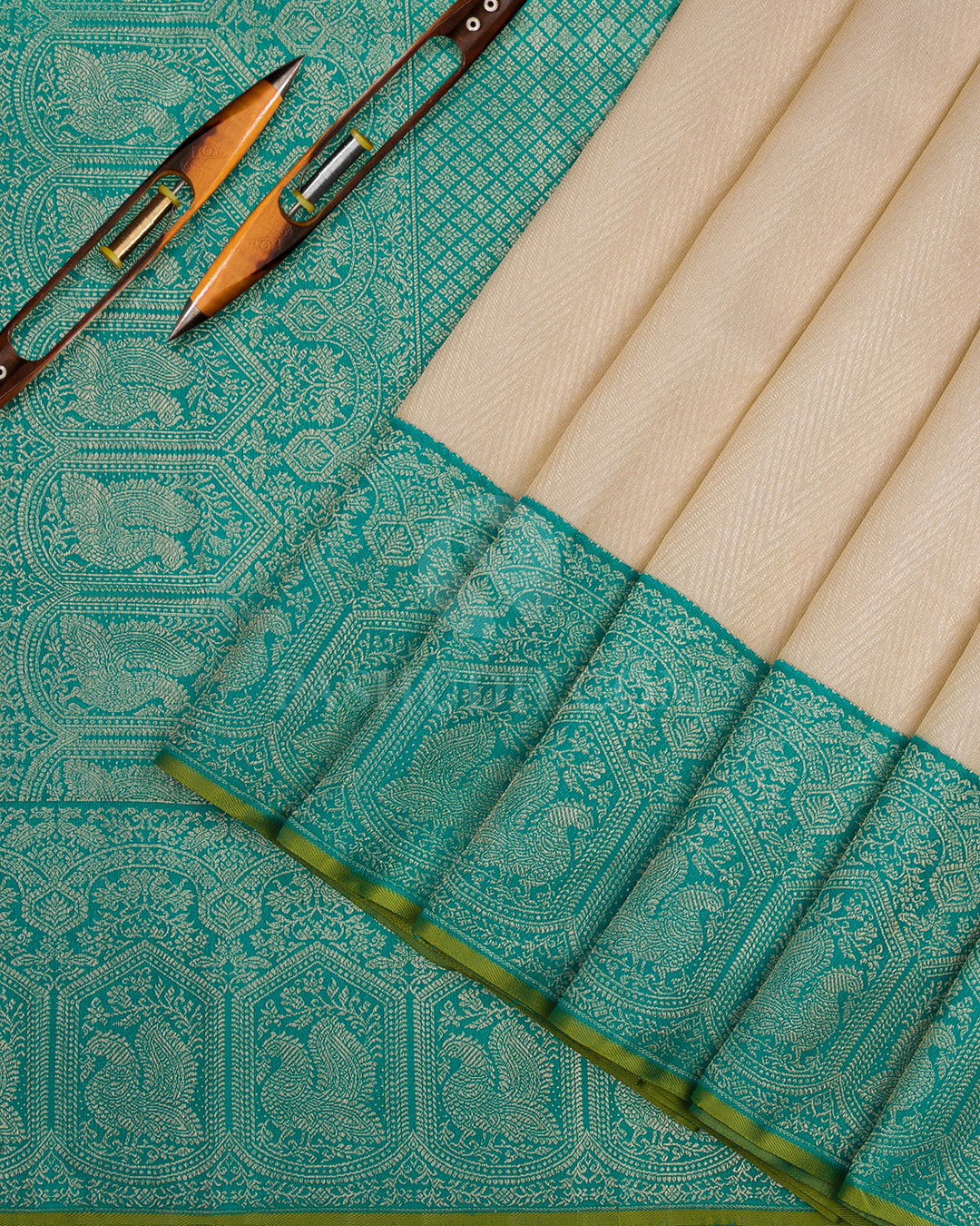 Ivory & Anandha Blue Kanjivaram Silk Saree - S1110(A) - View 1