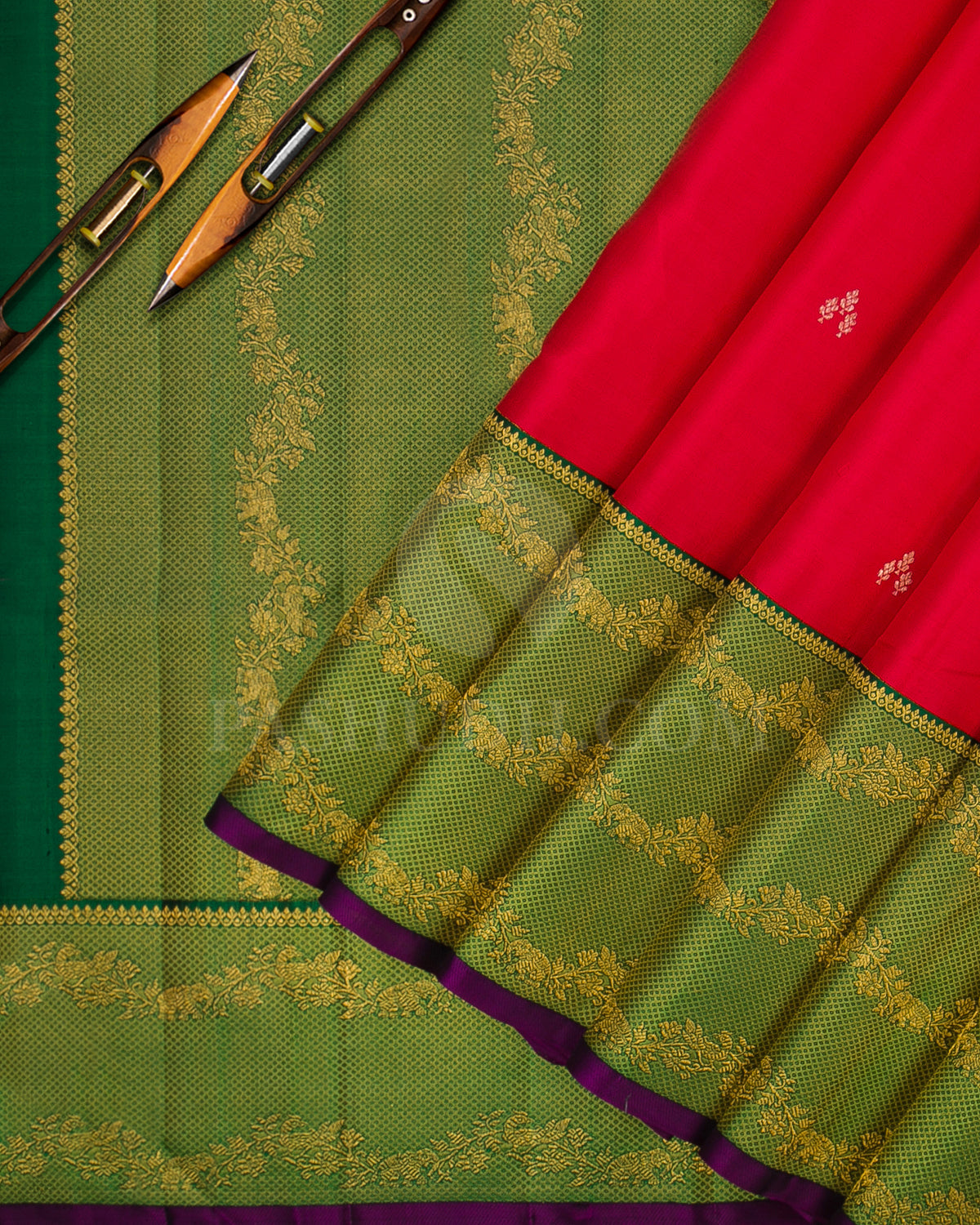 Red And Dark Green Kanjivaram Silk Saree - S1147(C)