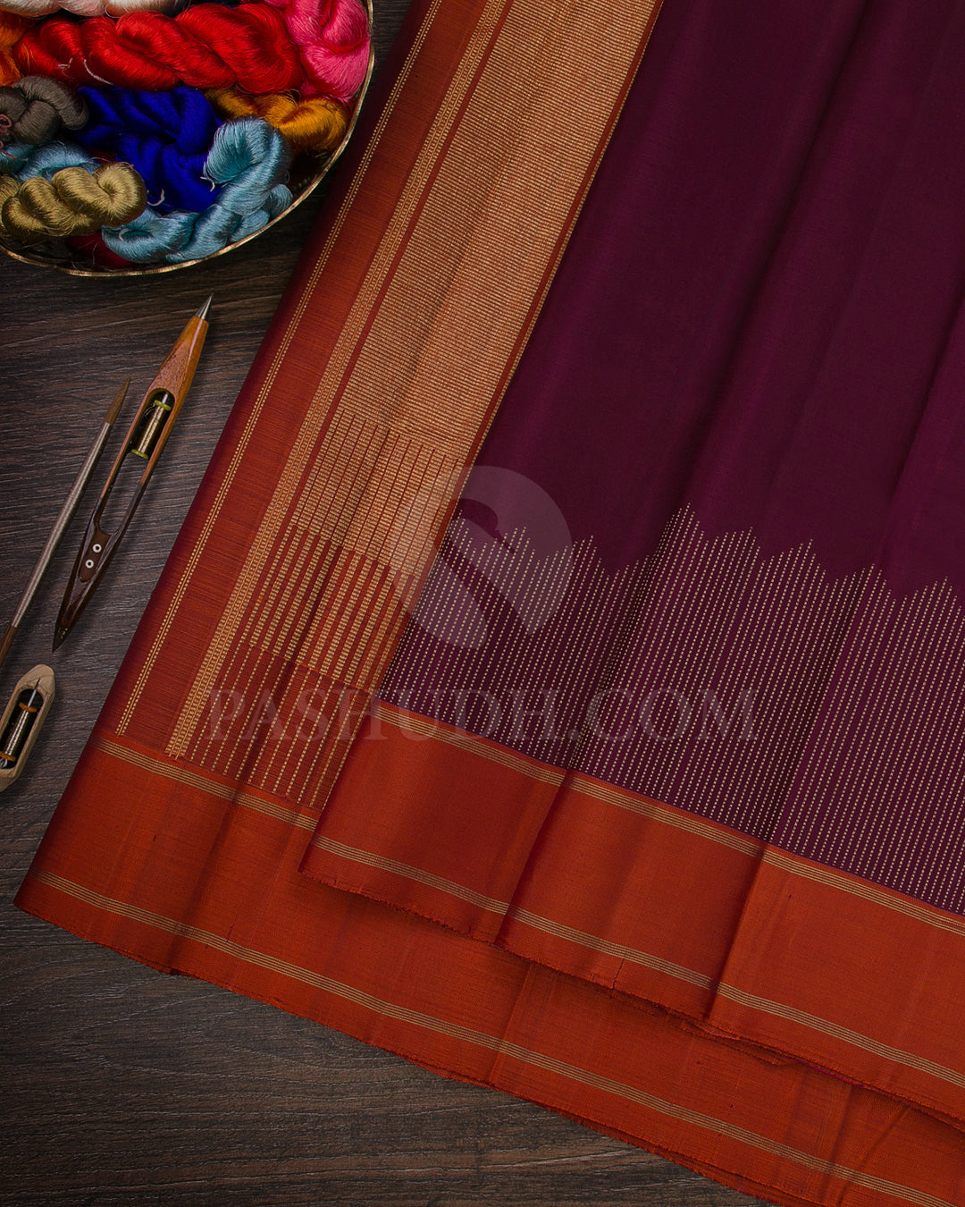 Paakku (Betel nut) And Rust Orange Traditional Kanjivaram Silk Saree - K5