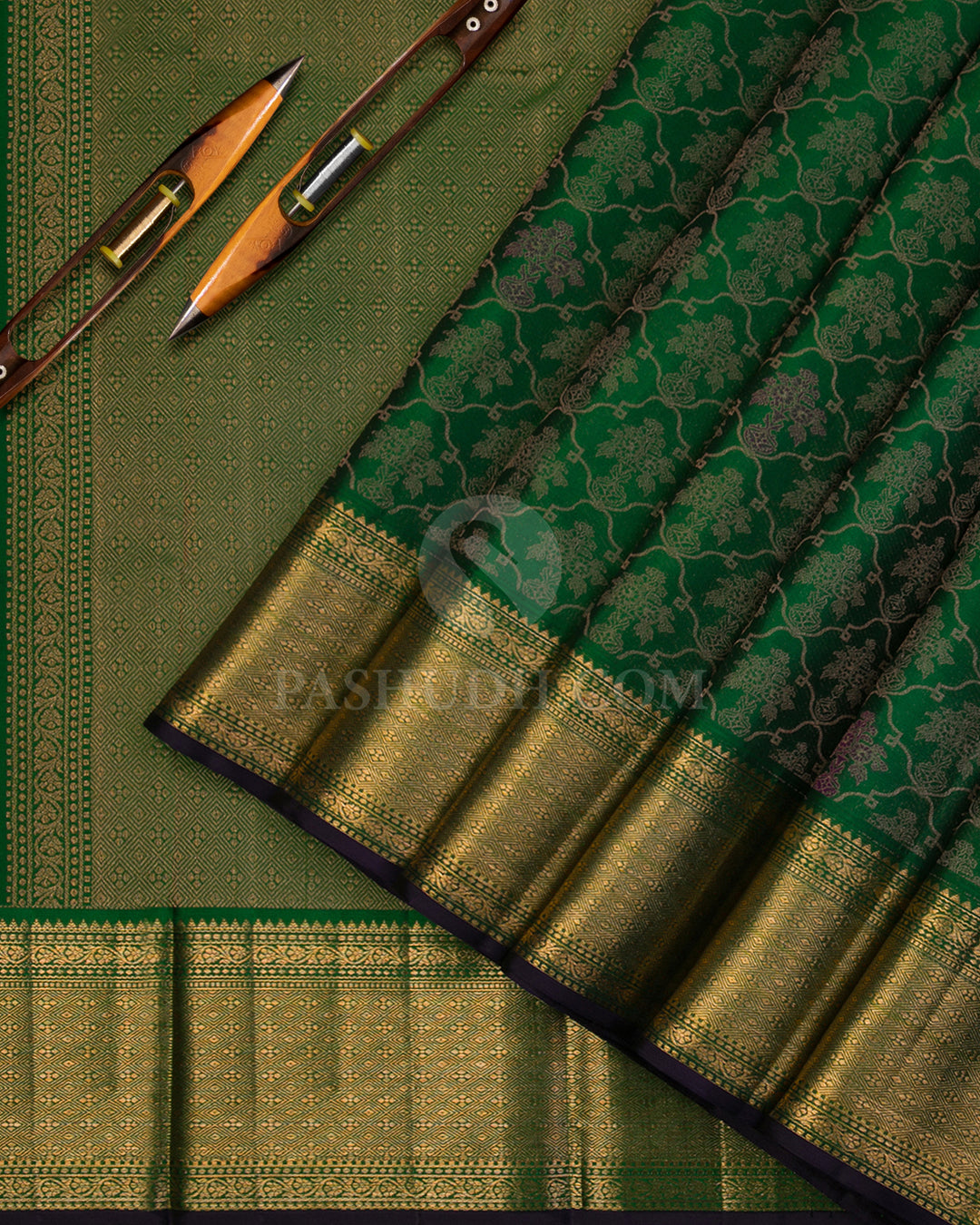 Forest Green Kanjivaram Silk Saree - DJ272(A) - View 1