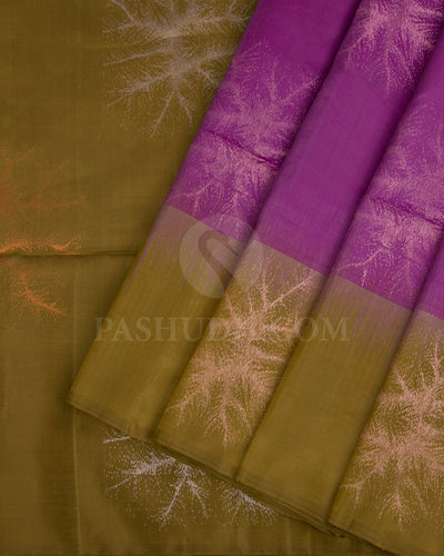 Magenta And Mehendi Green Soft Silk Saree - C84