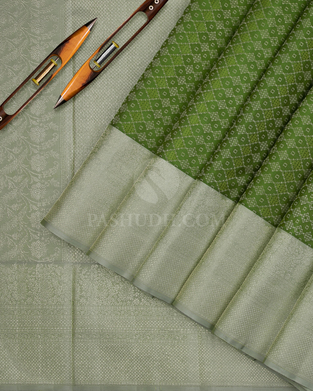 Shamrock Green and Sage Green kanjivaram Silk Saree - DT251(B) - View 1