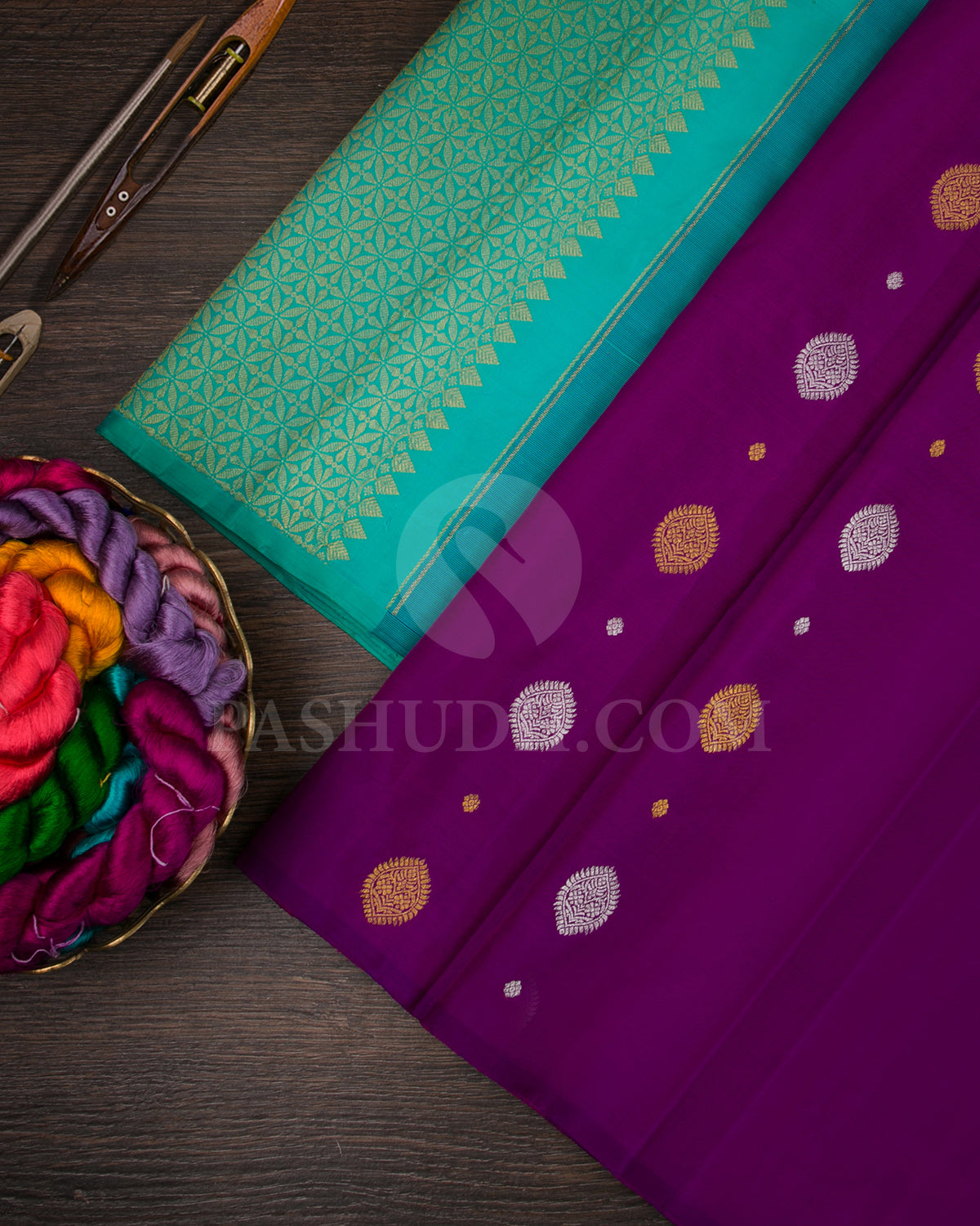 Violet And Sea Green Borderless Traditional Kanjivaram Silk Saree - SVJ60