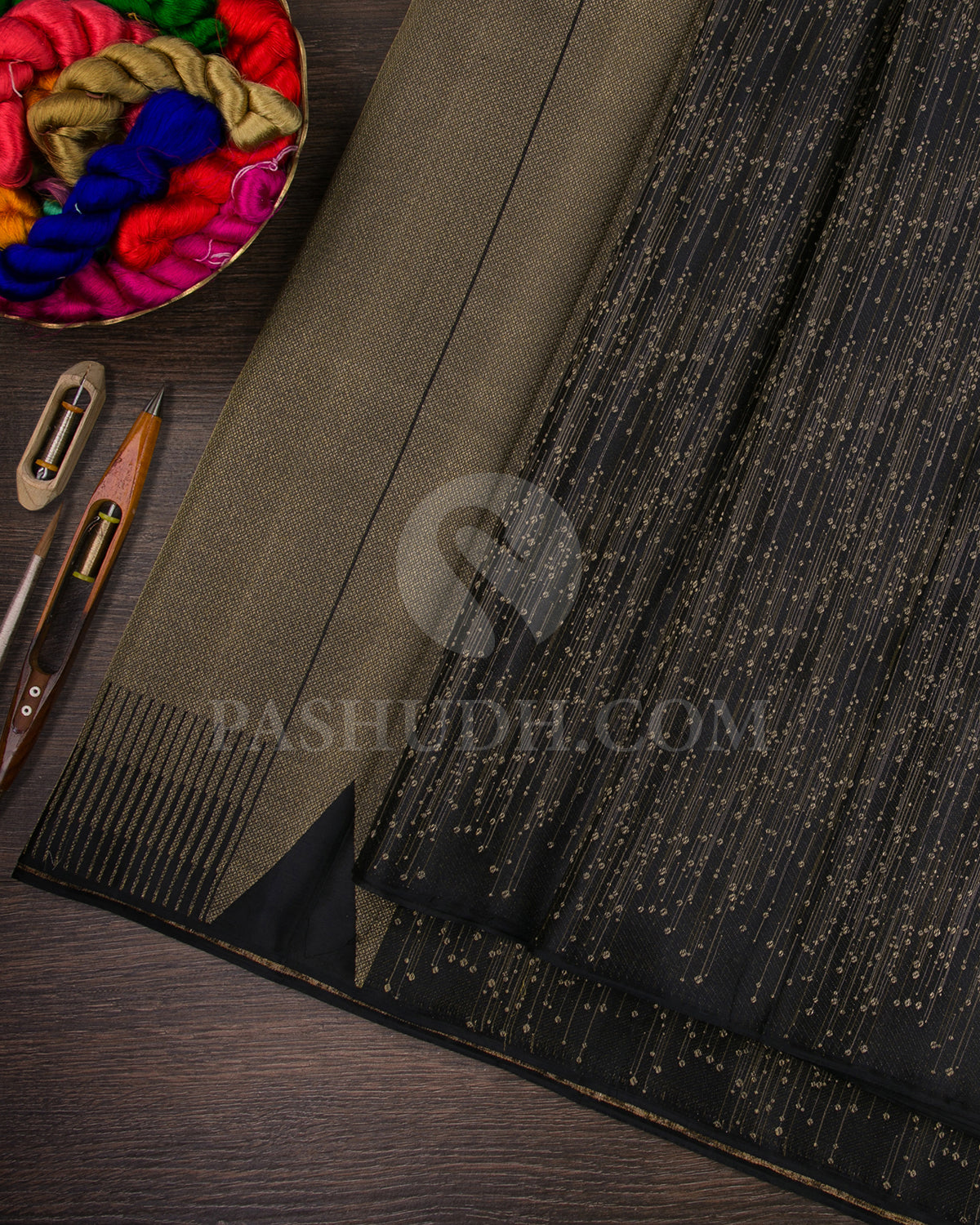 Black Borderless Kanjivaram Silk Saree - DJ305(H)