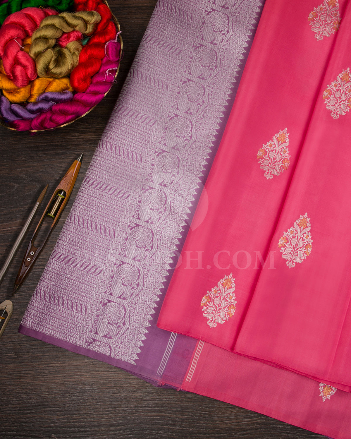 Watermelon Pink And Lavender Borderless Traditional Kanjivaram Silk Saree - SVJ59