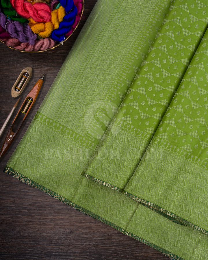 Parrot Green Kanjivaram Silk Saree - DT298(A)