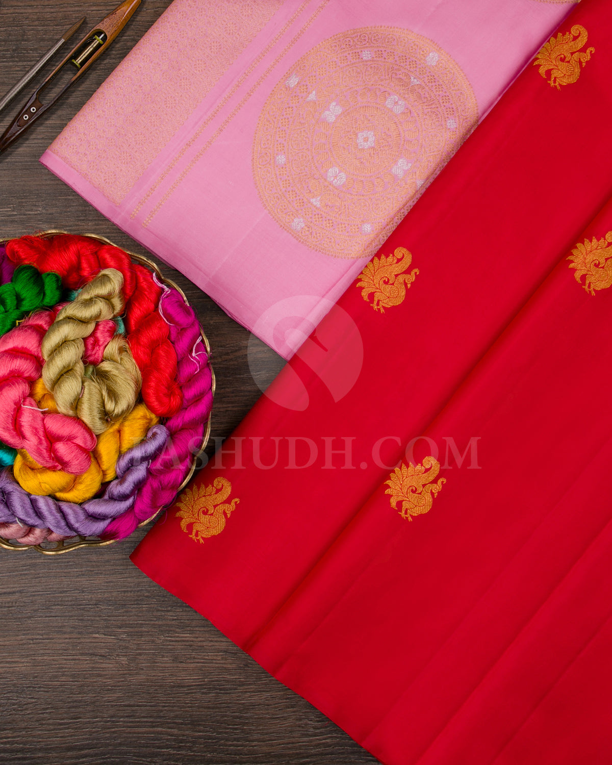 Red And Baby Pink Borderless Traditional Kanjivaram Silk Saree - SVJ89