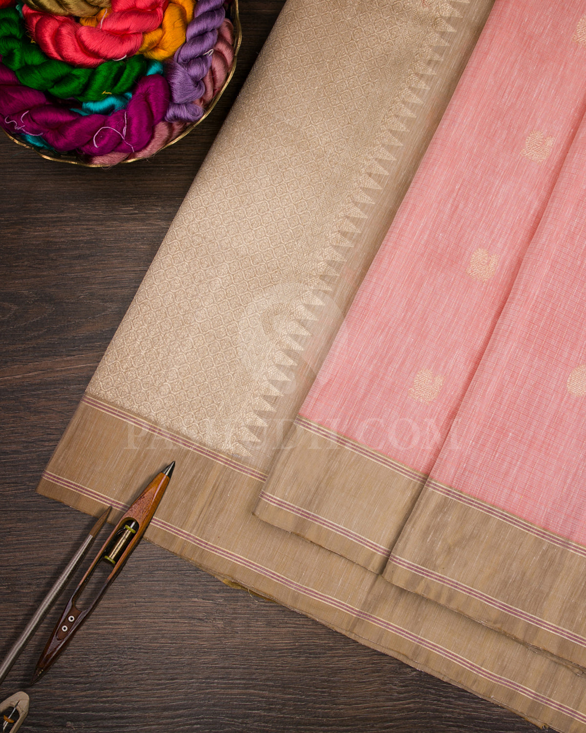 Peachy Pink and Khaki Linen Style Woven Traditional Kanjivaram Silk Saree - AK15