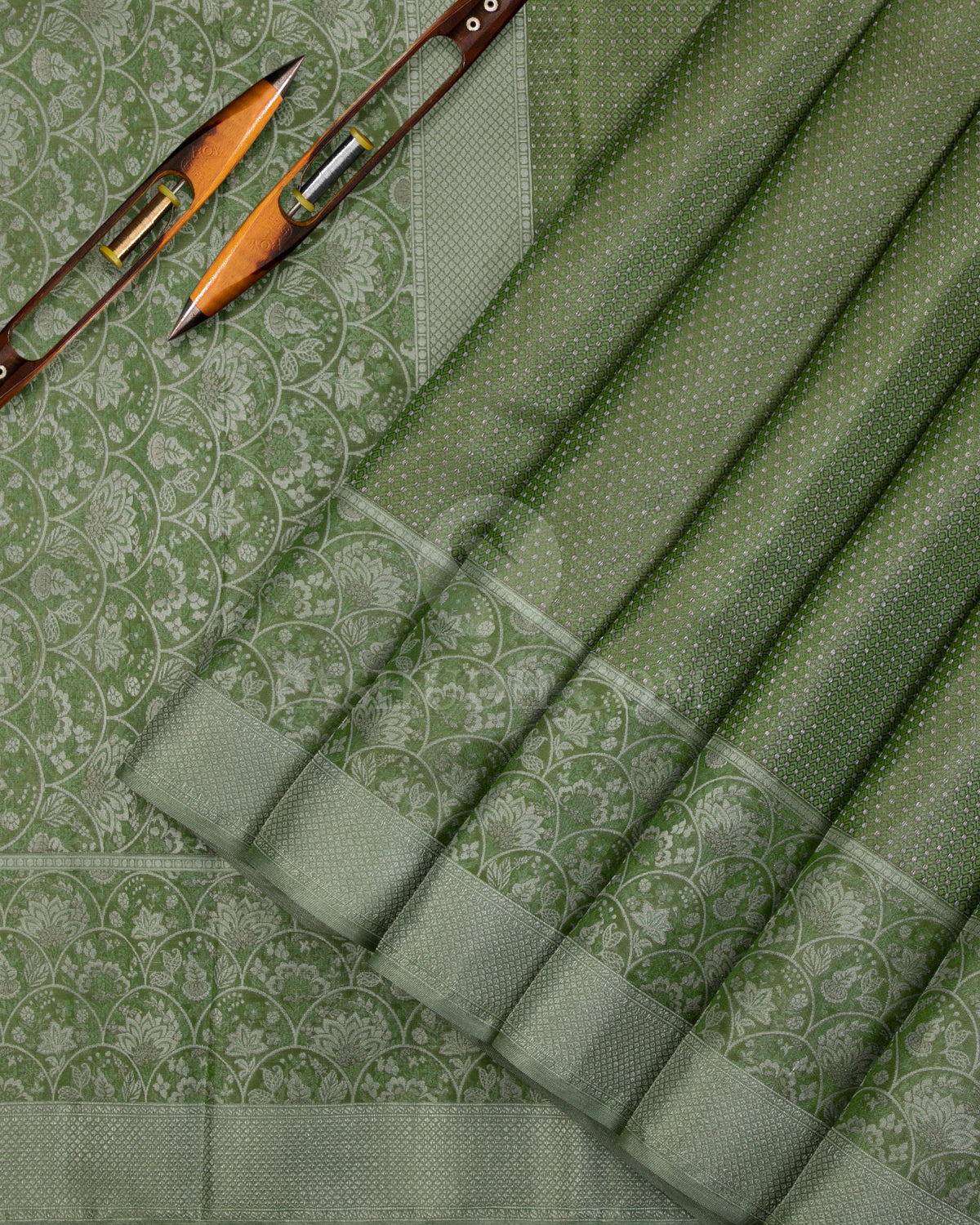 Olive Green Kanjivaram Silk Saree - D526(A) - View 1