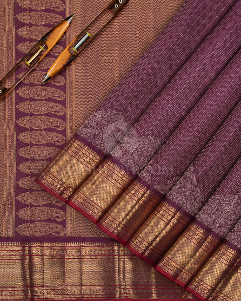 Grape Purple Kanjivaram Silk Saree- DJ300(B) - View 1