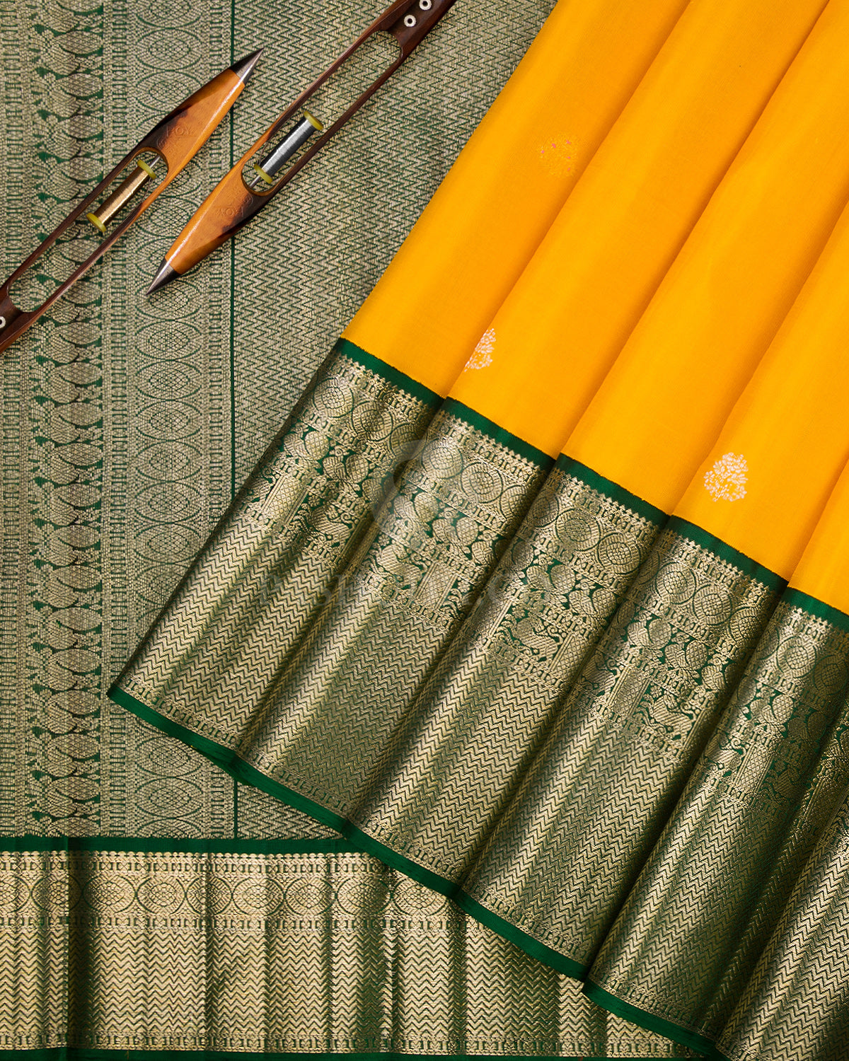 Yellow & Dark Green Kanjivaram Silk Saree - S870 - View 3