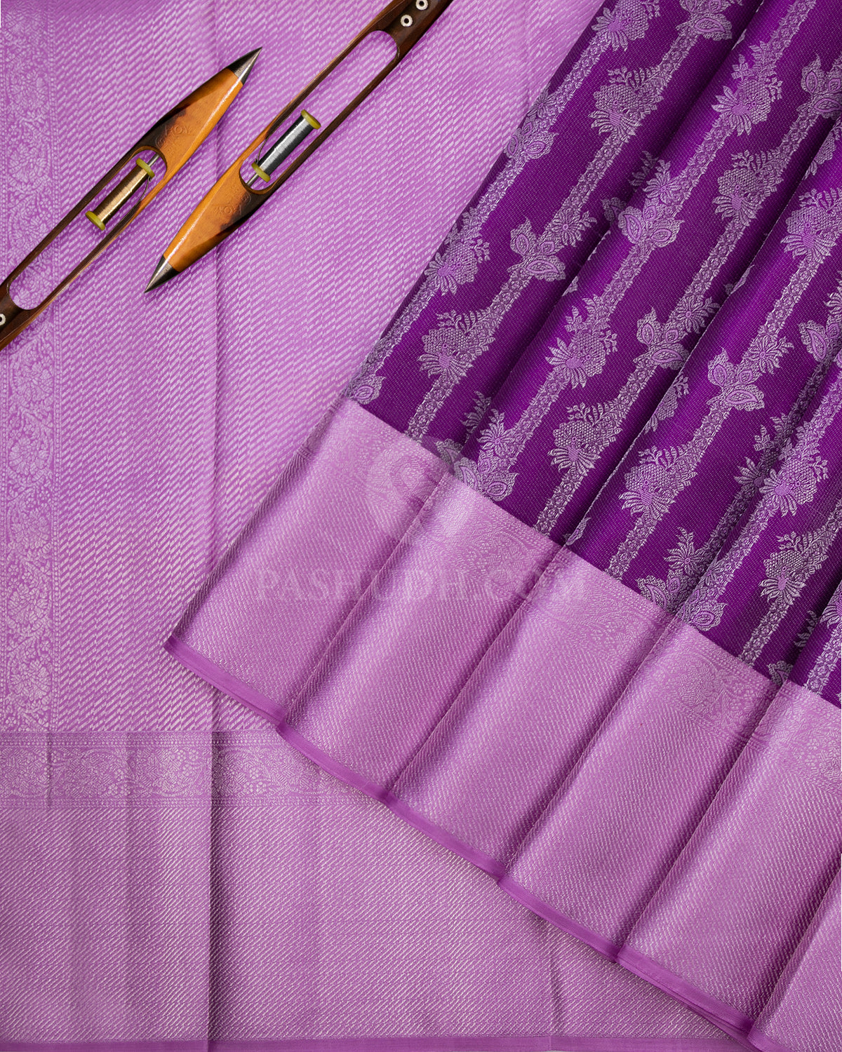 Violet & Lilac Kanjivaram Silk Saree - D472 - View 2