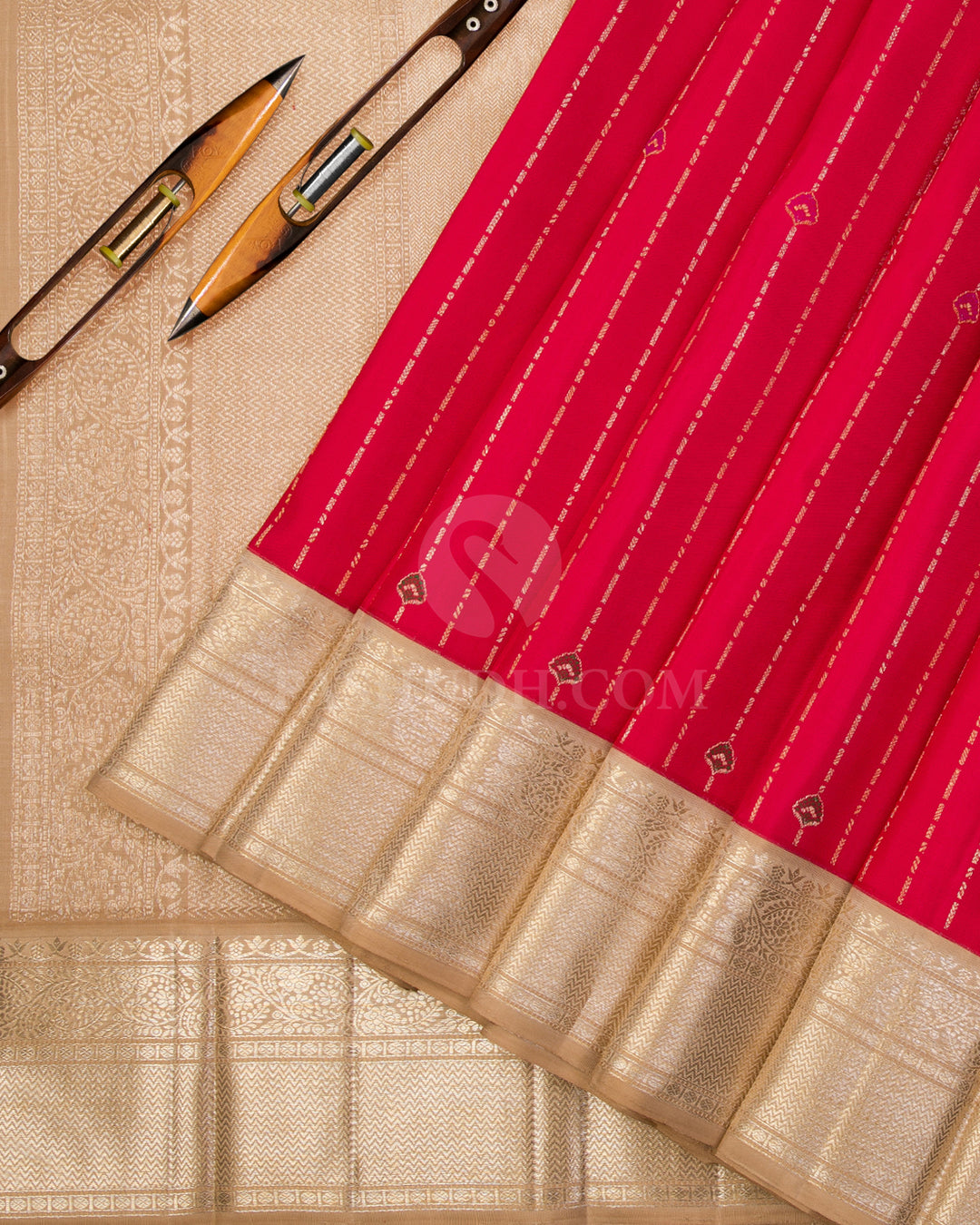 Red & Beige Kanjivaram Silk Saree - S1042(A) - View 2