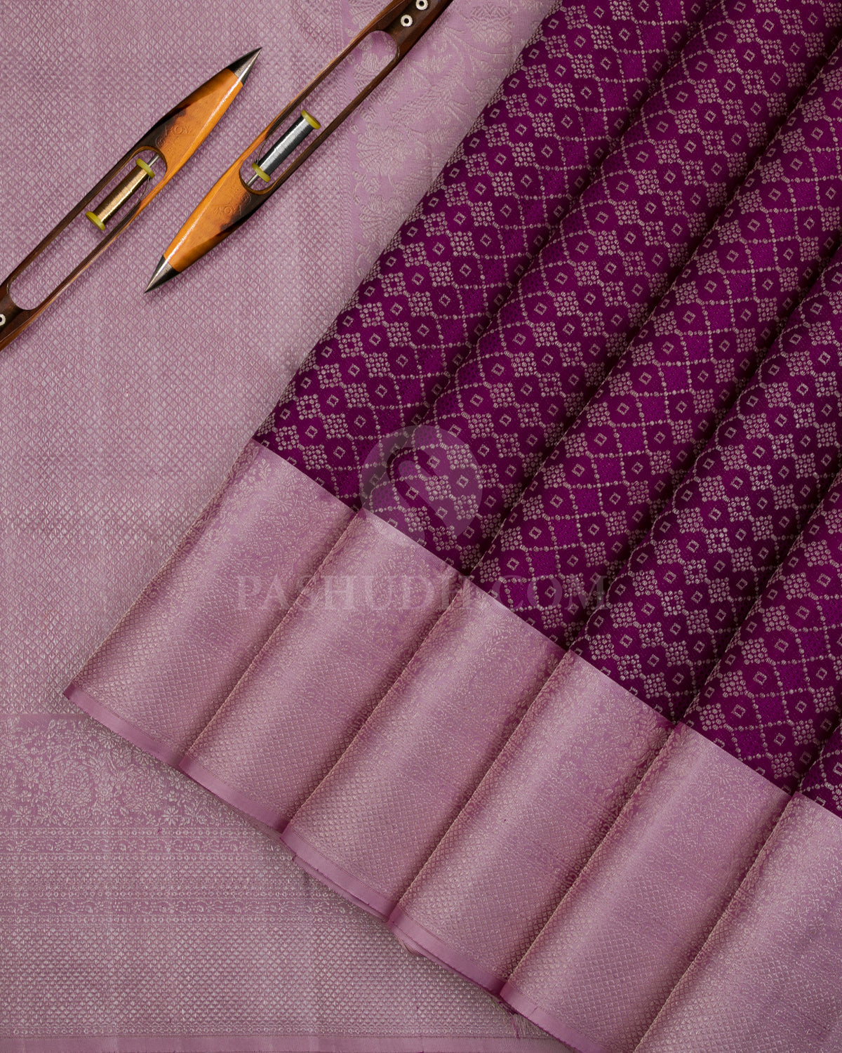 Violet and Lilac Kanjivaram Silk Saree - DT251 (C) - View 1