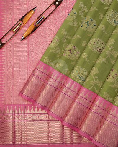 Parrot Green & Baby Pink Kanjivaram Silk Saree - S1050(A) - View 2