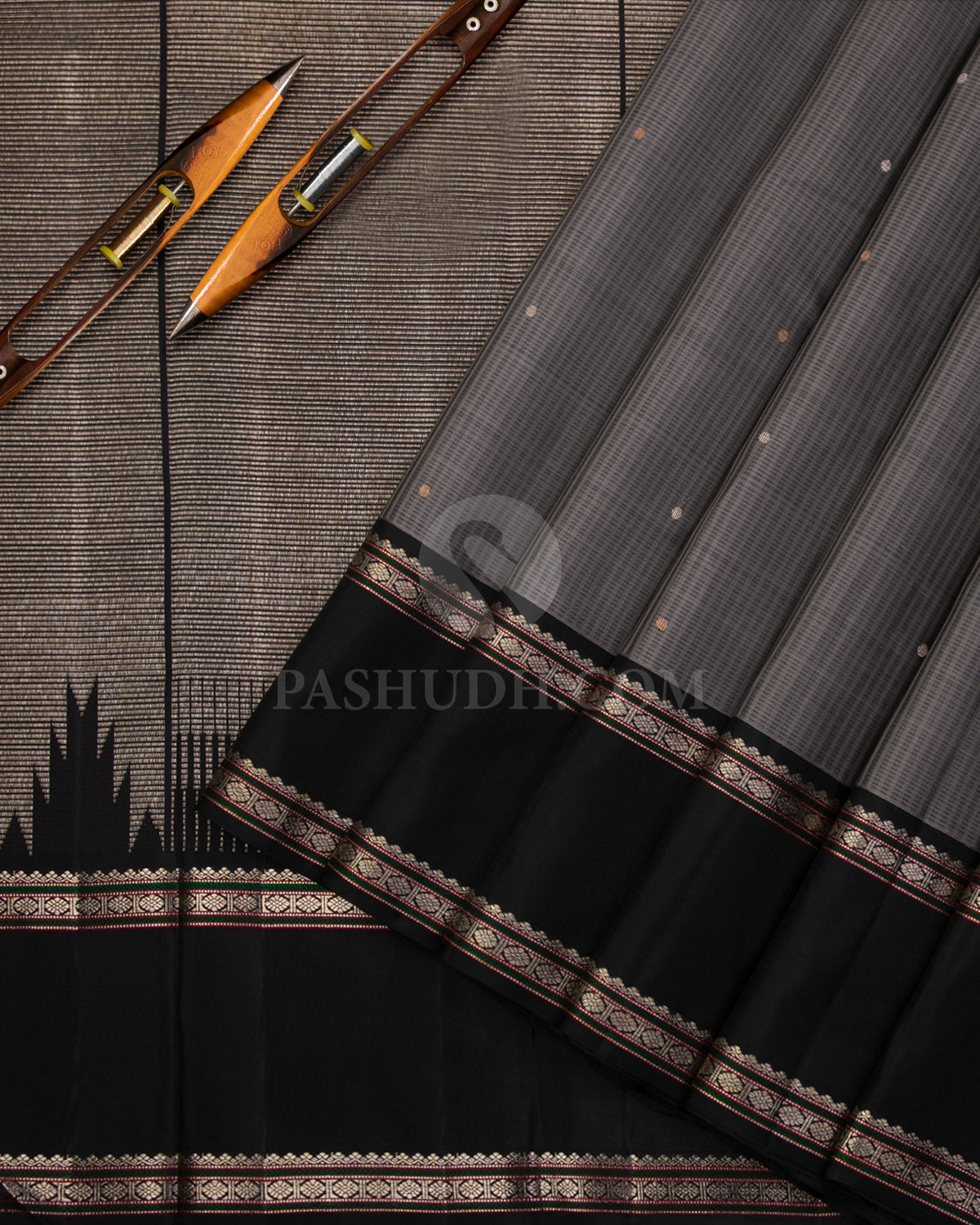 Grey & Black Kanjivaram Silk Saree - S1055(A) - View 2