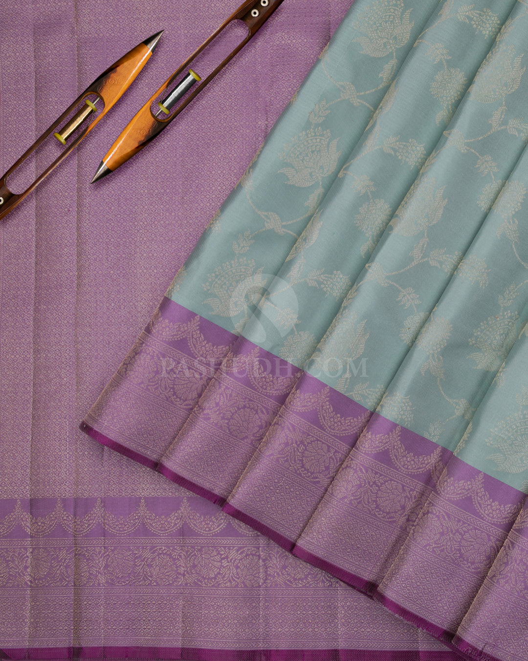 Light Green and Lavender Kanjivaram Silk Saree - DJ223 - View 2
