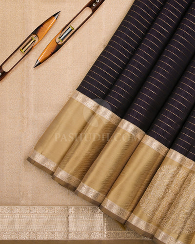 Aubergine & Beige Kanjivaram Silk Saree - S1125(A) - View 2