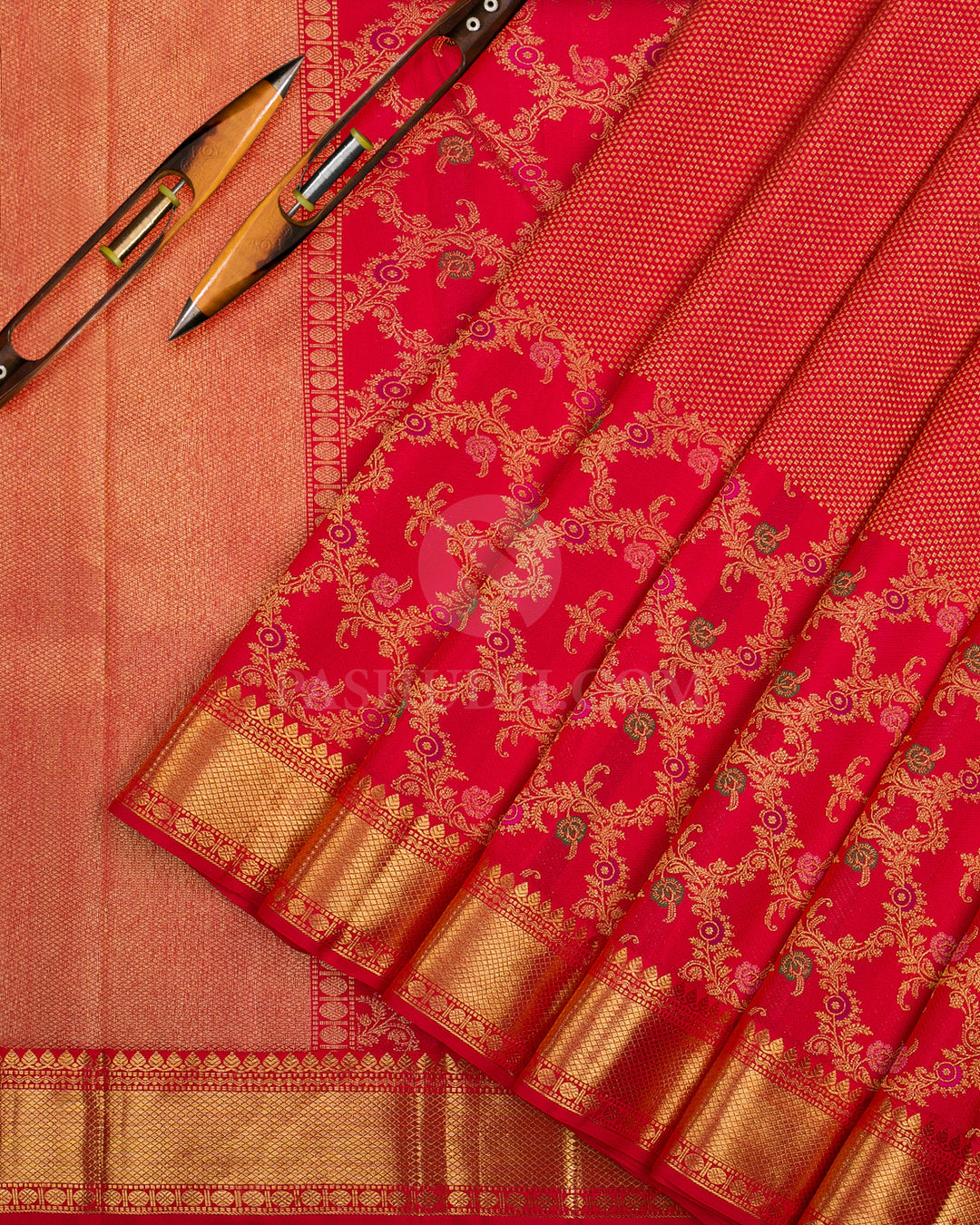 Red Pure Zari Kanjivaram Silk Saree - P146(A) - View 2