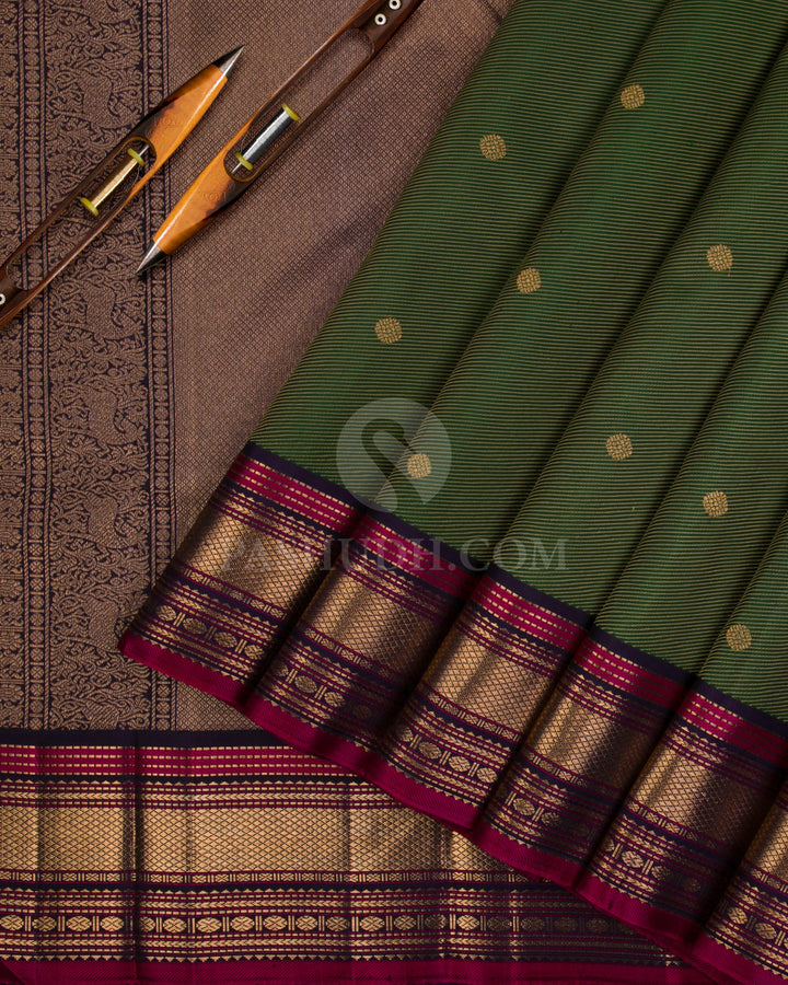 Dark Green & Purple Kanjivaram Silk Saree - S1094(A) - View 2