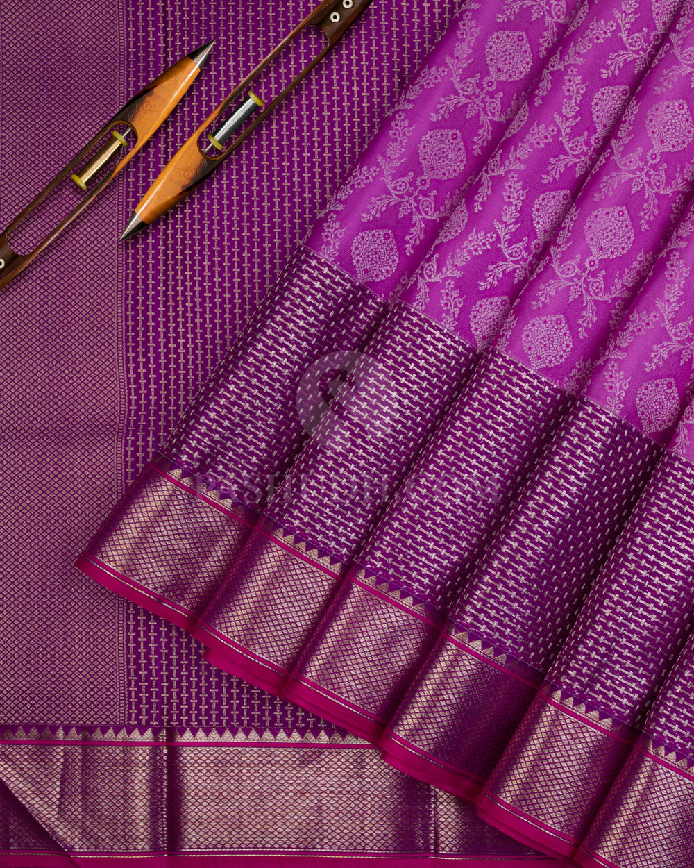 Lavender and Violet Kanjivaram Silk Saree - DT260(A) - View 1