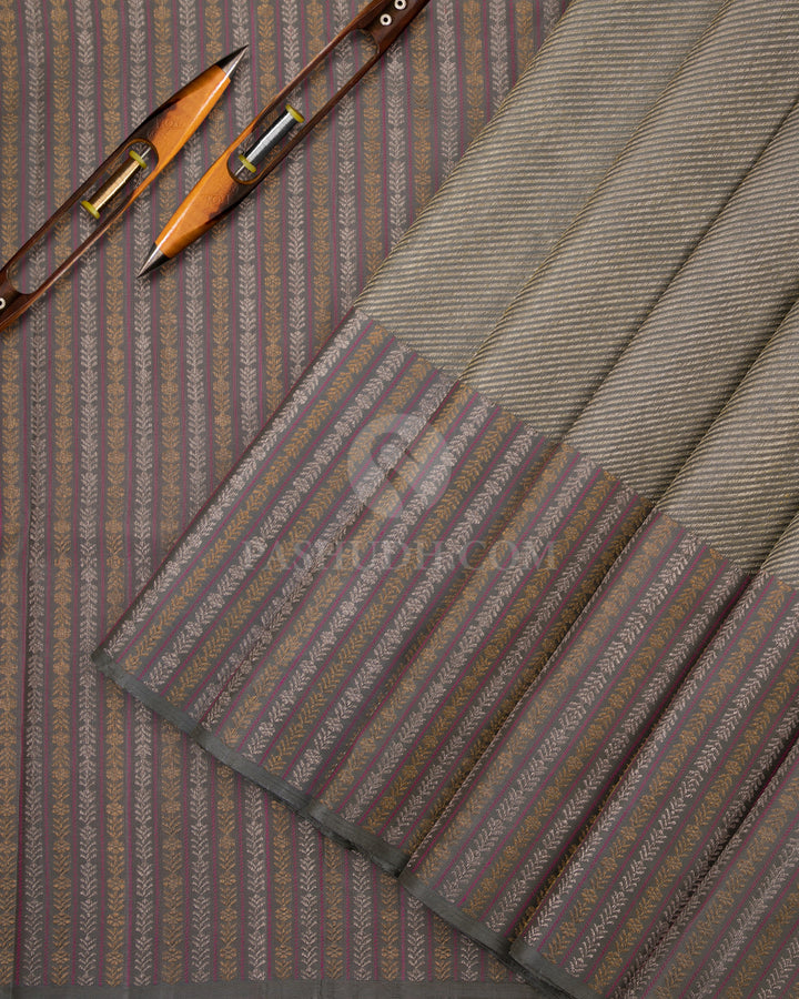 Grey Kanjivaram Silk Saree - S768 -  vIEW3 