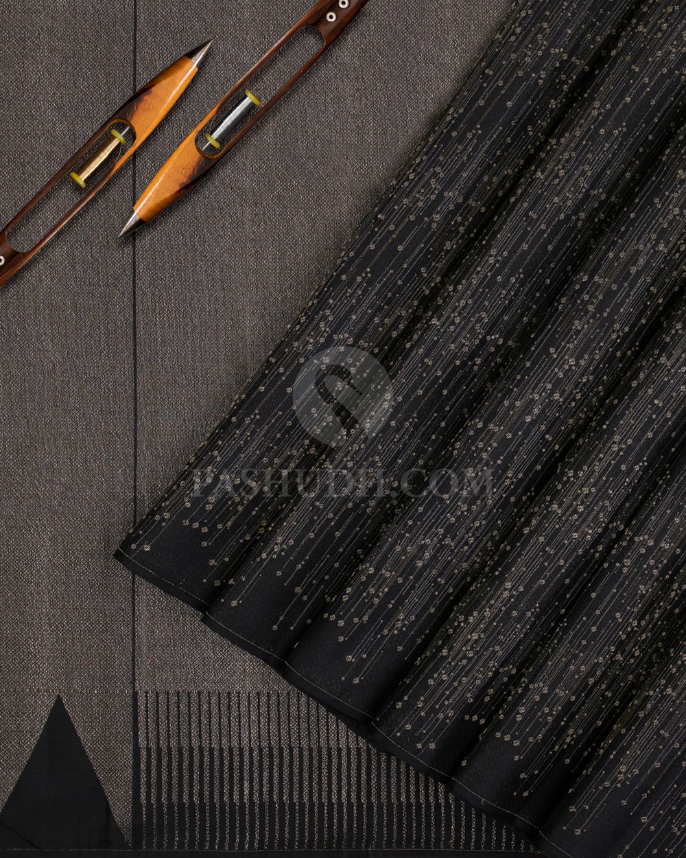 Black Kanjivaram Silk Saree - DJ305(B) - View 1