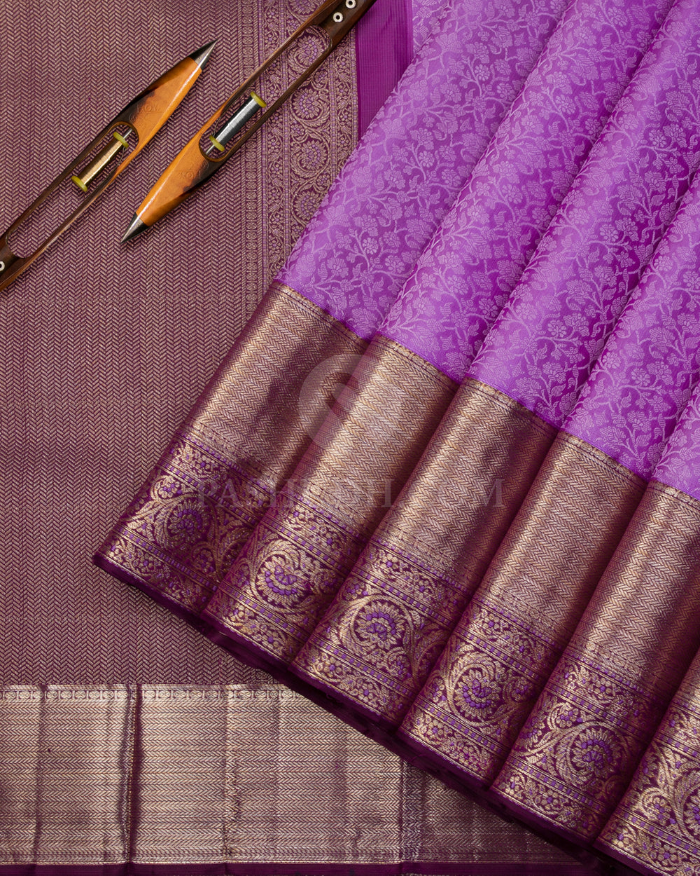 Lavender and Violet Kanjivaram Silk Saree - DT246(B) - View 1