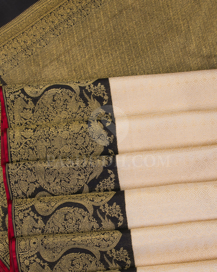 Cream And Black Pure Zari Kanjivaram Silk Saree - P153(A) - View 4